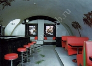 картины в кафе